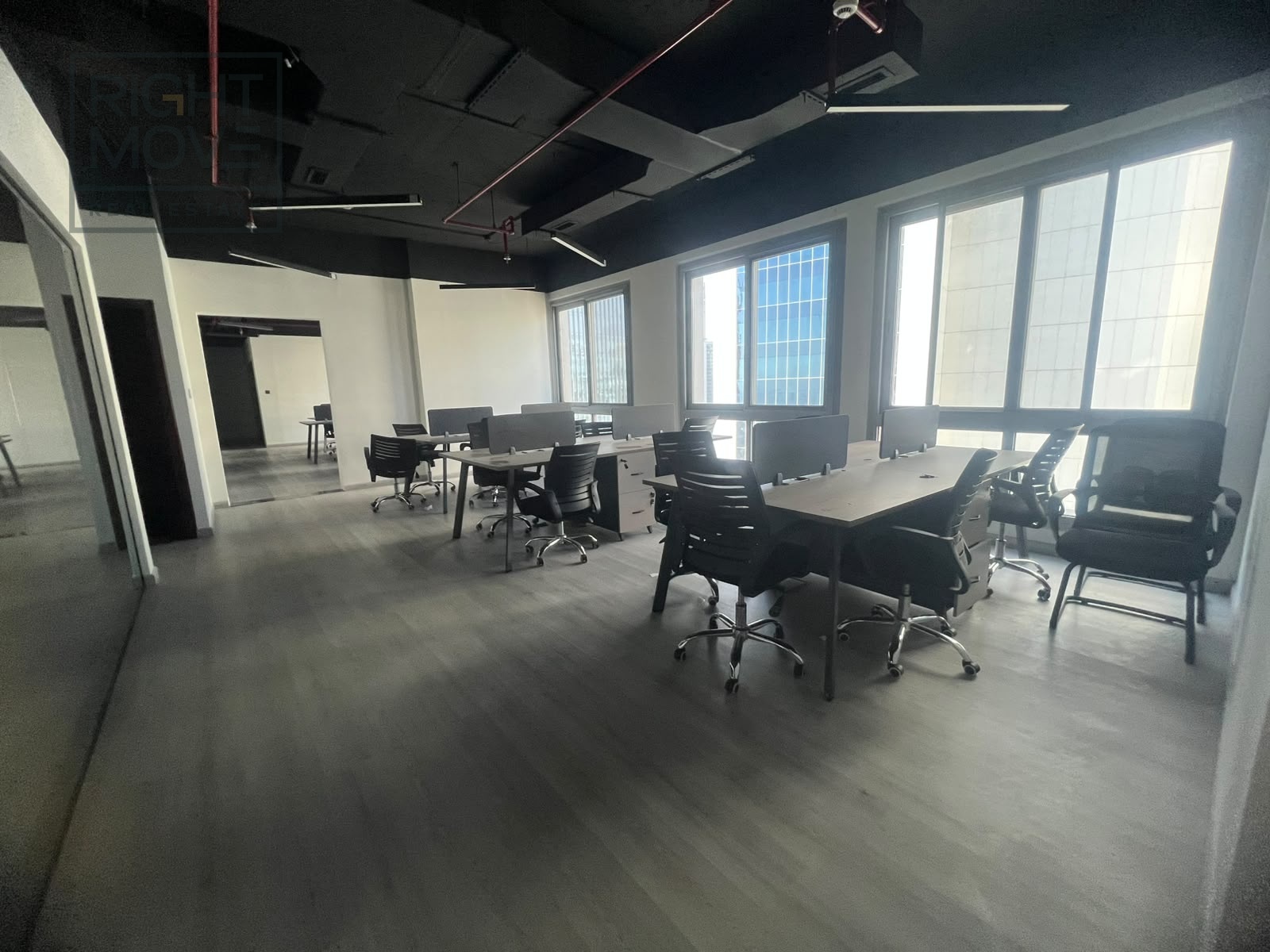 Office for Rent in Silver Tower photo 5